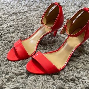 MK heels